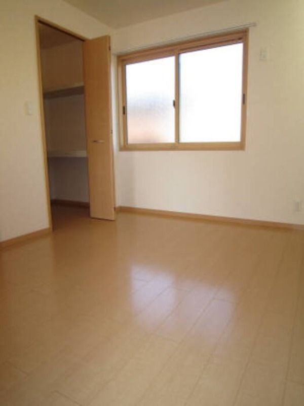 �y�Q���z�@�}�ʂƌ���ɑ��Ⴊ����ꍇ�ɂ͌����D��